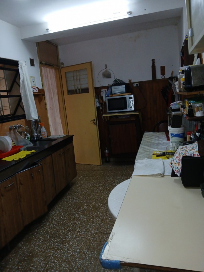 B° ATE: VENDO CASA DE 3 DORMITORIOS A 2 CUADRAS DEL MC DONALD ´S RUTA 20